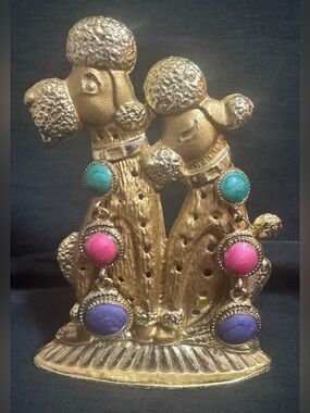 Trifari vintage dangle earrings